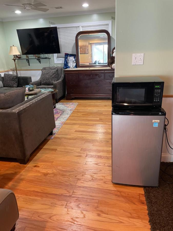 Guest Room Eatontown Extérieur photo